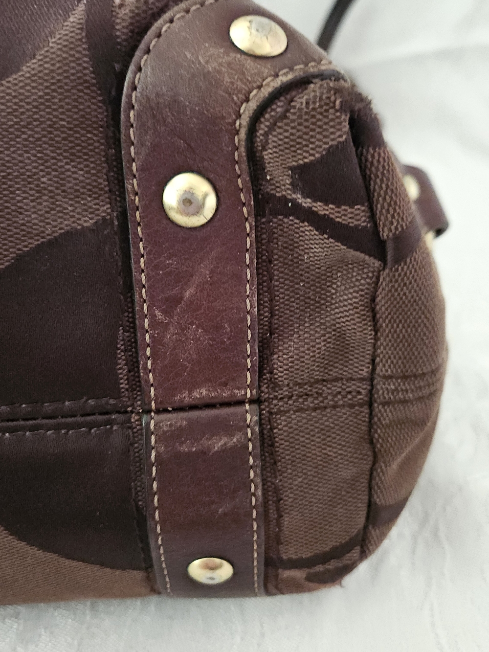 Coach Carly Signature Hobo Bag - Picture 9 of 16